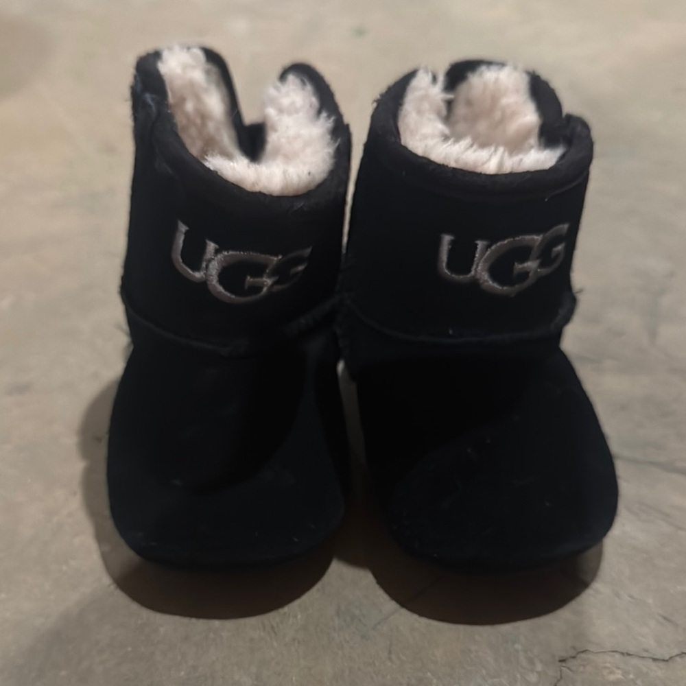 UGG Black Classic Short Boots